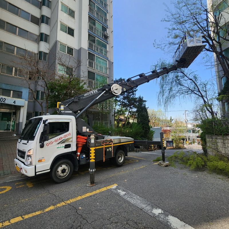 아자스카이 스카이차 아파트 가지치기 작업 사진