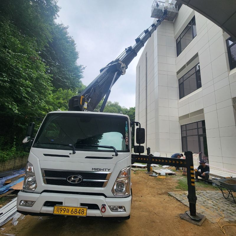아자스카이 스카이차 주택가 외벽 작업 사진
